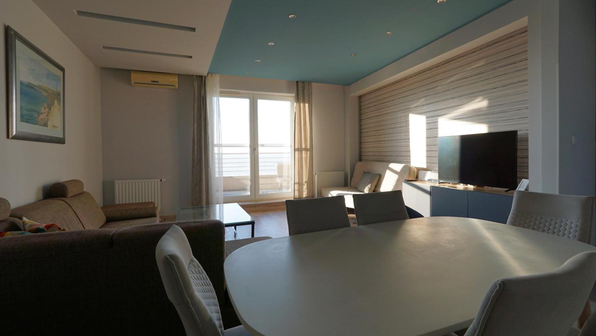 Club218 Wellness Apartments Siofok Bagian luar foto